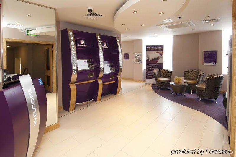 Premier Inn Stratford Upon Avon Waterways Exterior foto